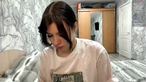 Milena or just MI online show from January 2026 08:50:02 AM