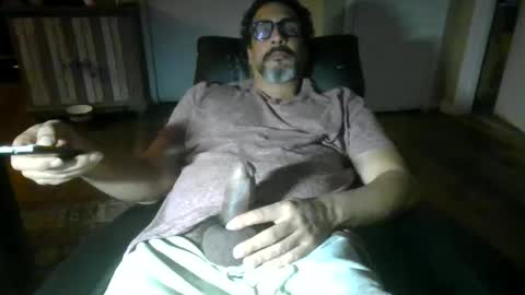 Snapshot of cq1er chatting on December 2024 06:16:02 AM Alejandro online show from December 2024 06:16:02 AM