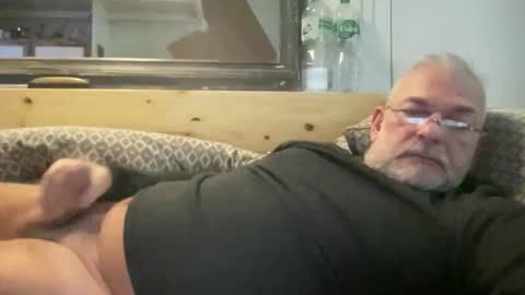 crapaud75018 online show from November 2025 11:32:02 AM