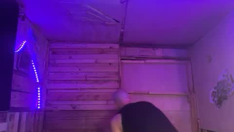 Snapshot of crash__gothic chatting on February 2026 11:48:02 AM CrashGothic online show from February 2026 11:48:02 AM