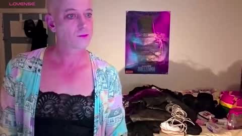 Snapshot of crash__gothic chatting on March 2026 09:36:02 AM CrashGothic online show from March 2026 09:36:02 AM