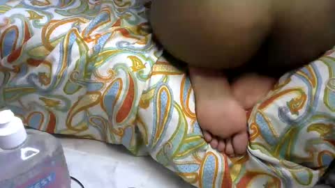 Angela online show from November 2025 12:16:02 AM