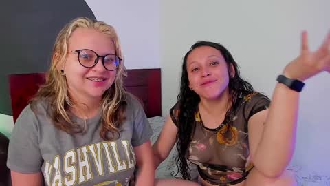 Snapshot of crazy_cakes_ chatting on December 2024 04:39:02 PM Lexie  Rose  online show from December 2024 04:39:02 PM