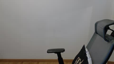 crazyangel8 online show from January 2025 02:30:02 AM