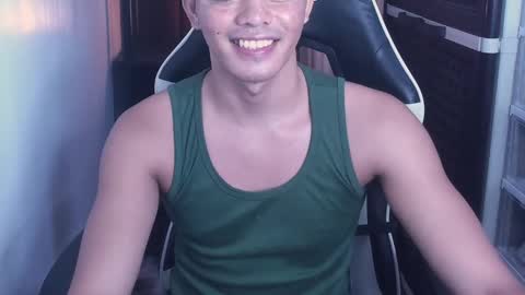 Snapshot of crazyasiancum chatting on February 2025 10:42:01 AM Zion online show from February 2025 10:42:01 AM