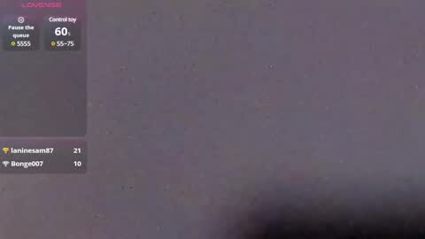 Snapshot of crazybeef__ chatting on January 2025 03:58:02 PM Caro Andrew online show from January 2025 03:58:02 PM