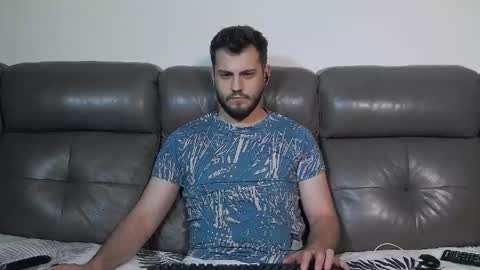 Crazy online show from May 2026 08:32:01 PM