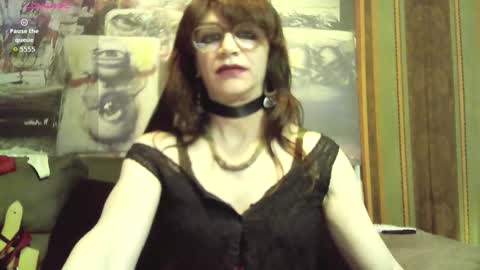 Snapshot of crazyjuny chatting on January 2026 05:18:02 PM CrazyJuny online show from January 2026 05:18:02 PM