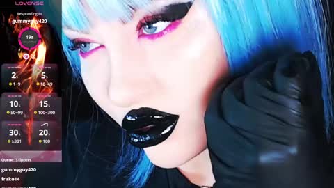 Roxy online show from June 2026 03:07:02 PM