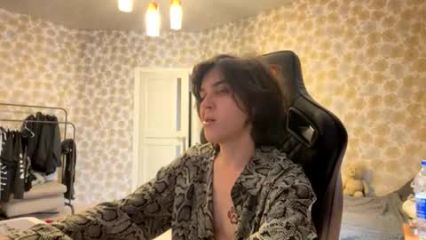 skinnybimmy online show from June 2026 01:13:01 PM