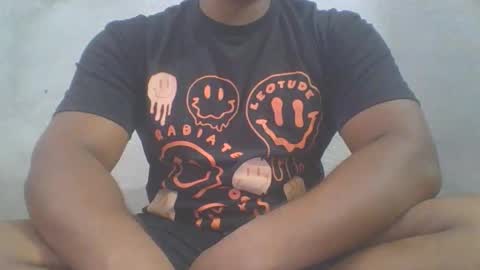 crazzy_booy online show from March 2026 04:57:01 AM