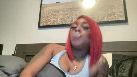 Snapshot of creame_sensation chatting on June 2026 11:18:02 PM PHANTOMTARGARYENXXX online show from June 2026 11:18:02 PM