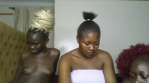 Snapshot of creamy_pie1 chatting on February 2026 06:53:02 AM creamy_pie1 online show from February 2026 06:53:02 AM