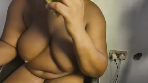 creamyposh1 online show from December 2025 04:07:02 AM