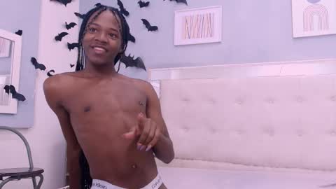 Snapshot of criisbrown_ chatting on November 2025 12:06:02 PM CriisBrown  online show from November 2025 12:06:02 PM