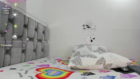 criistal_0 online show from March 2026 01:32:02 AM