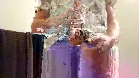 crimsoncolt33 online show from November 2025 11:07:02 PM