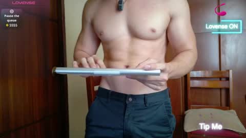 cris2428 online show from May 2026 01:40:01 PM