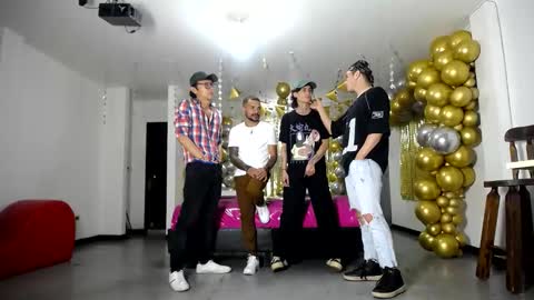 crismens online show from January 2025 03:12:02 AM