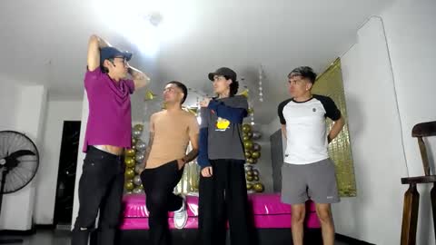 crismens online show from February 2025 03:15:02 AM