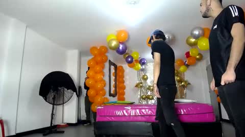 crismens online show from March 2025 03:01:01 AM