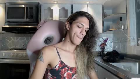 Snapshot of crisozzz chatting on March 2026 08:48:01 PM Cristina Onazis online show from March 2026 08:48:01 PM