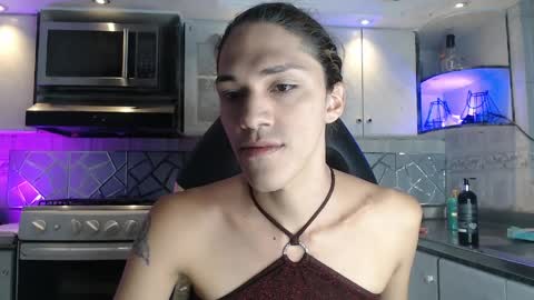 Snapshot of crisozzz chatting on April 2026 06:45:01 PM Cristina Onazis online show from April 2026 06:45:01 PM