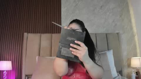 criss  spiicy online show from May 2026 04:36:01 PM