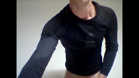 Criss online show from December 2024 01:32:01 PM