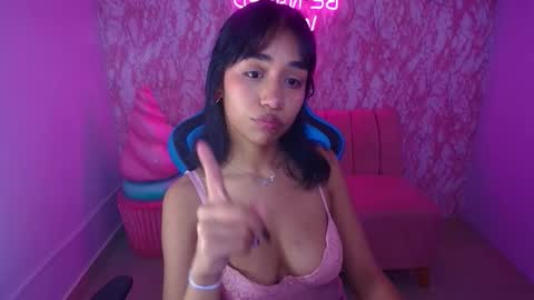 cristal1_ch online show from September 2025 10:25:01 PM