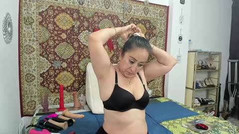 Cristal online show from January 2025 07:23:02 PM