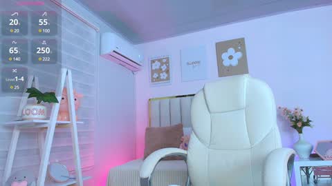 Cristal  online show from January 2025 12:29:01 AM