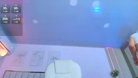 Cristal  online show from March 2025 06:59:01 AM