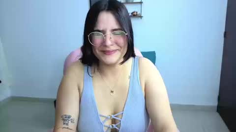 Cristal online show from October 2025 11:18:01 PM
