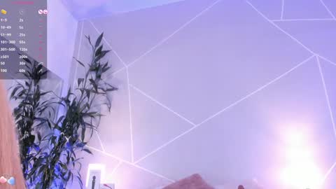 Snapshot of cristal_princess_ chatting on January 2025 06:06:02 AM Cristal online show from January 2025 06:06:02 AM