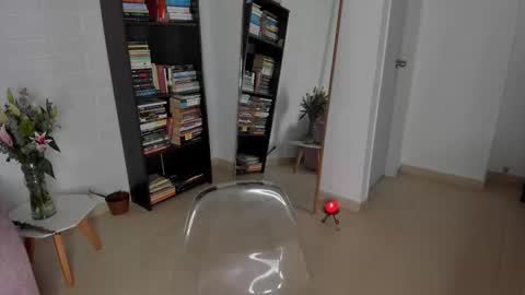 Cristal  online show from February 2026 09:46:01 PM