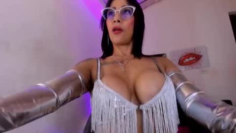 cristal miller online show from February 2026 04:22:02 PM