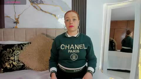Snapshot of cristalwalker__ chatting on June 2026 10:36:02 AM cristal walker online show from June 2026 10:36:02 AM