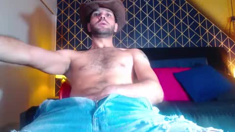 Snapshot of cristian_hot9 chatting on February 2025 10:00:02 PM cristian hot9 online show from February 2025 10:00:02 PM