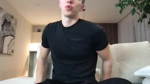 CristianoHailey online show from January 2025 04:08:01 PM