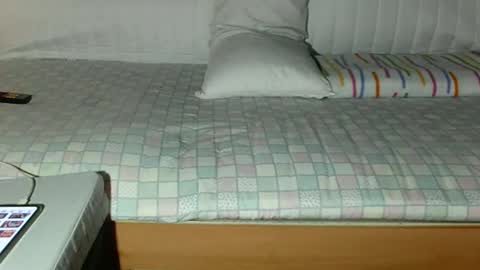 cristianrr184034 online show from February 2026 06:56:02 PM