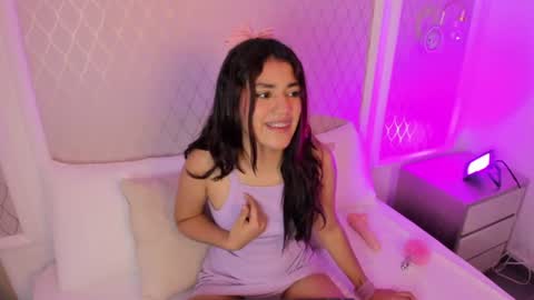 C R I S T I N online show from August 2026 04:23:02 AM