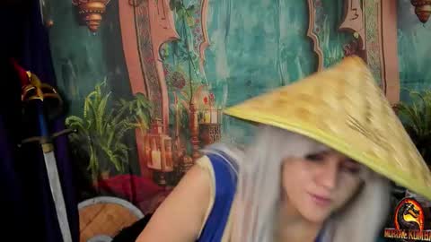 Cristina  online show from February 2026 08:07:01 PM