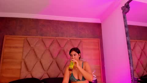 CristineRain online show from May 2026 05:47:02 AM