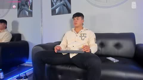 Cristopher online show from February 2026 01:10:01 PM