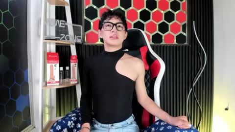 Snapshot of cristopher_wild chatting on May 2026 08:47:02 PM Cristopher online show from May 2026 08:47:02 PM