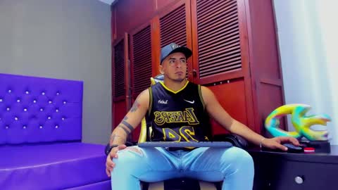 Snapshot of cristophertompson chatting on January 2025 02:11:01 PM Say me Cris online show from January 2025 02:11:01 PM