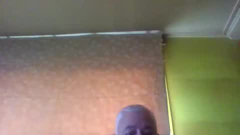 crmperez online show from December 2024 05:44:01 PM