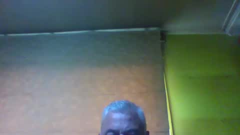 crmperez online show from December 2024 09:50:01 PM