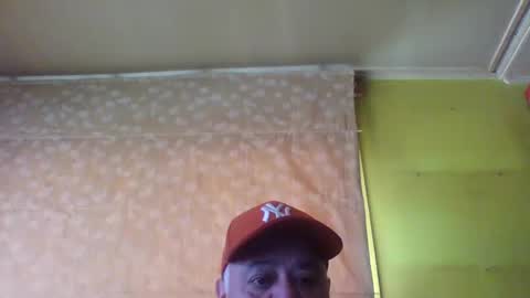 crmperez online show from December 2024 06:14:01 PM